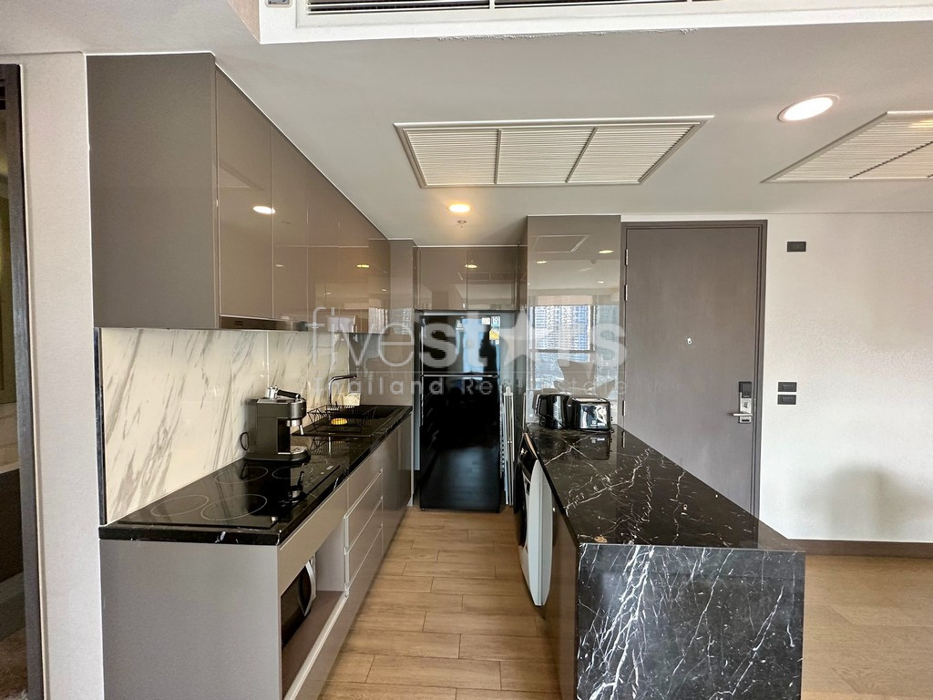 Appartement moderne de 2 chambres à louer à Asoke, photo 11