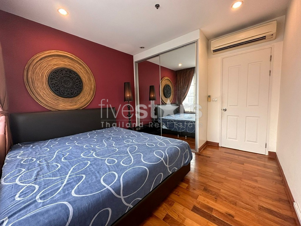 Appartement de 2 chambres spacieux à vendre quartier Phromphong, photo 15