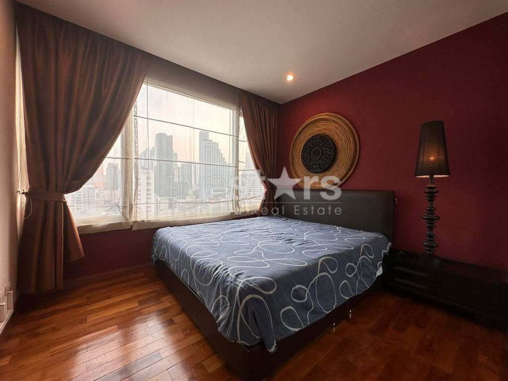 Appartement de 2 chambres spacieux à vendre quartier Phromphong, photo 14