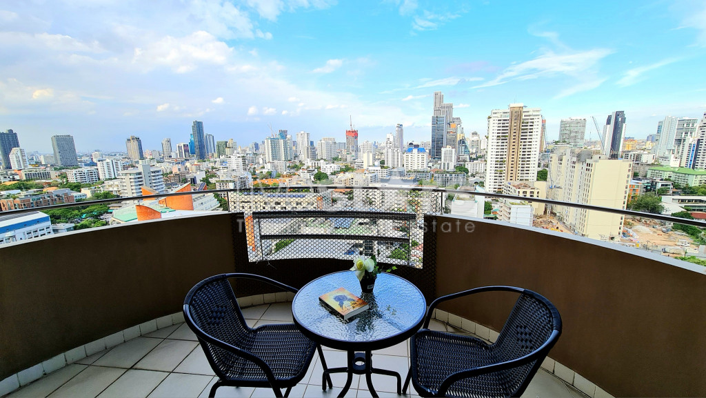 Appartement 3 chambres proche du BTS Phrom Phong, photo 3
