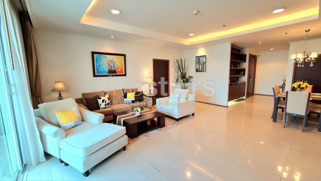 Appartement 3 chambres proche du BTS Phrom Phong, photo 2