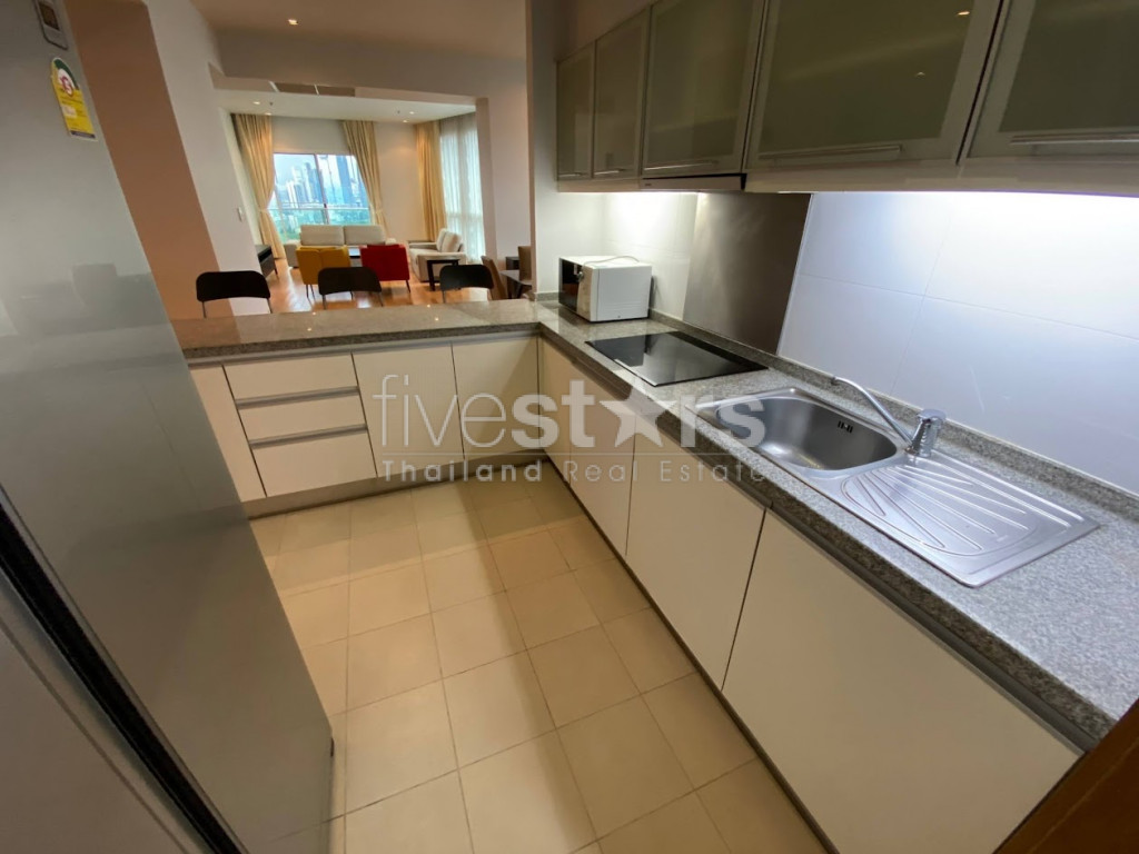Condo de 3 chambres à louer sur Asoke à Phrom Phong, photo 11