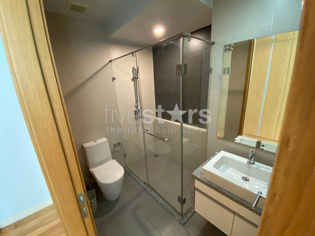 Condo de 3 chambres à louer sur Asoke à Phrom Phong, photo 16