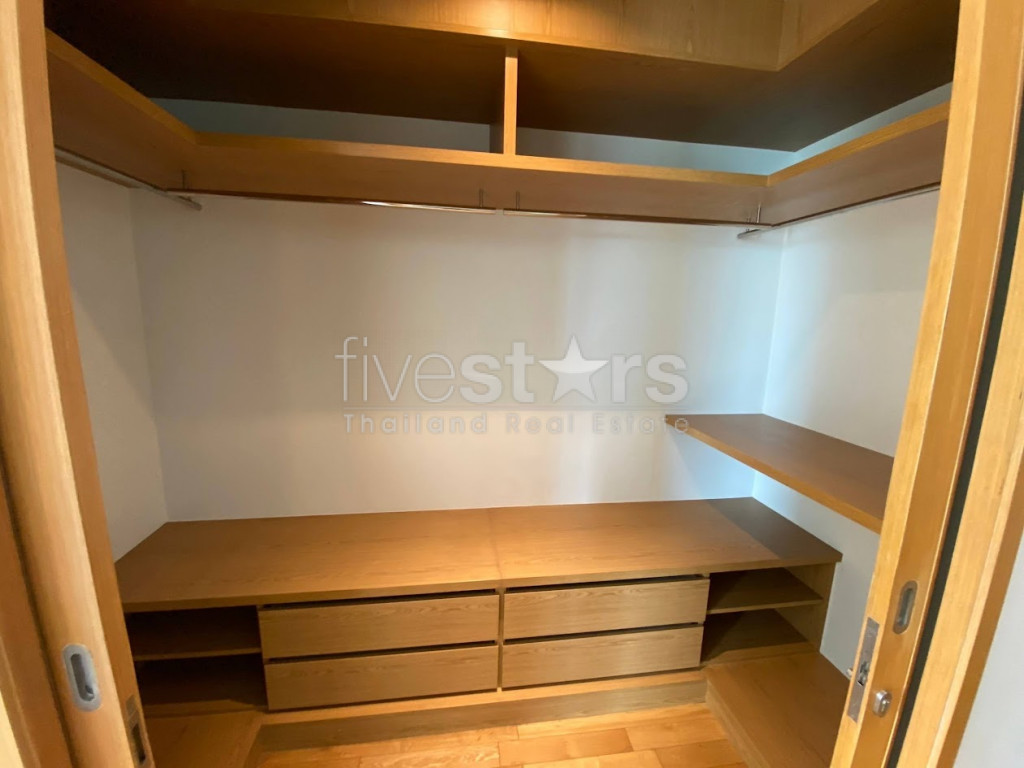 Condo de 3 chambres à louer sur Asoke à Phrom Phong, photo 13
