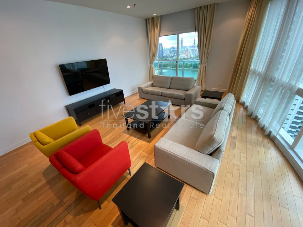 Condo de 3 chambres à louer sur Asoke à Phrom Phong, photo 2