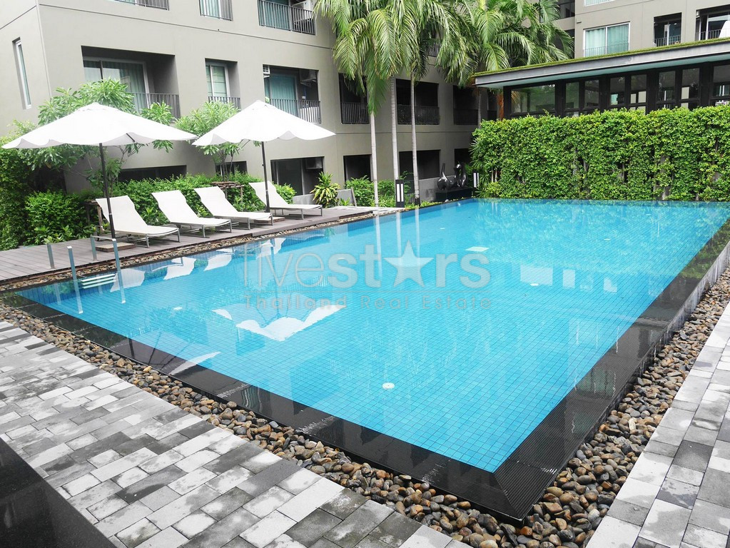 Appartement moderne de 2 chambres à vendre proche BTS Phromphong, photo 20