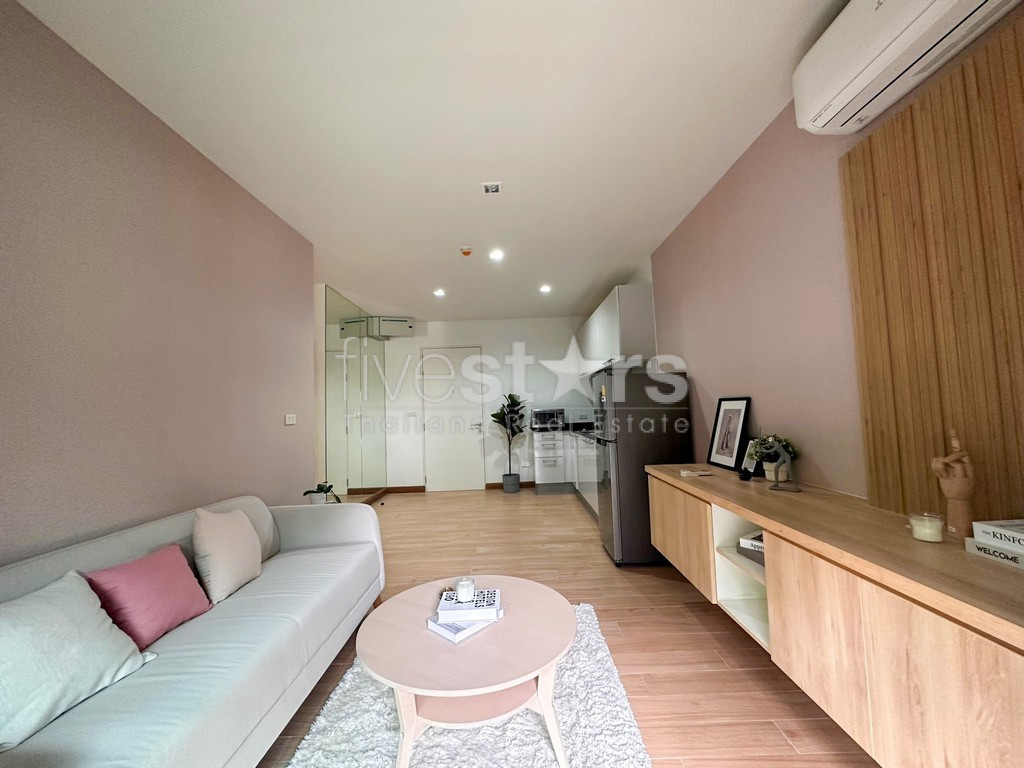 Appartement moderne de 2 chambres à vendre proche BTS Phromphong, photo 7