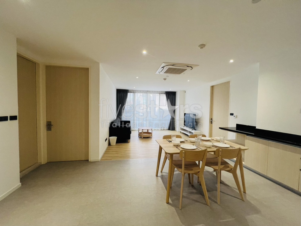 Appartement moderne de 2 chambres à louer à Thonglor, photo 2