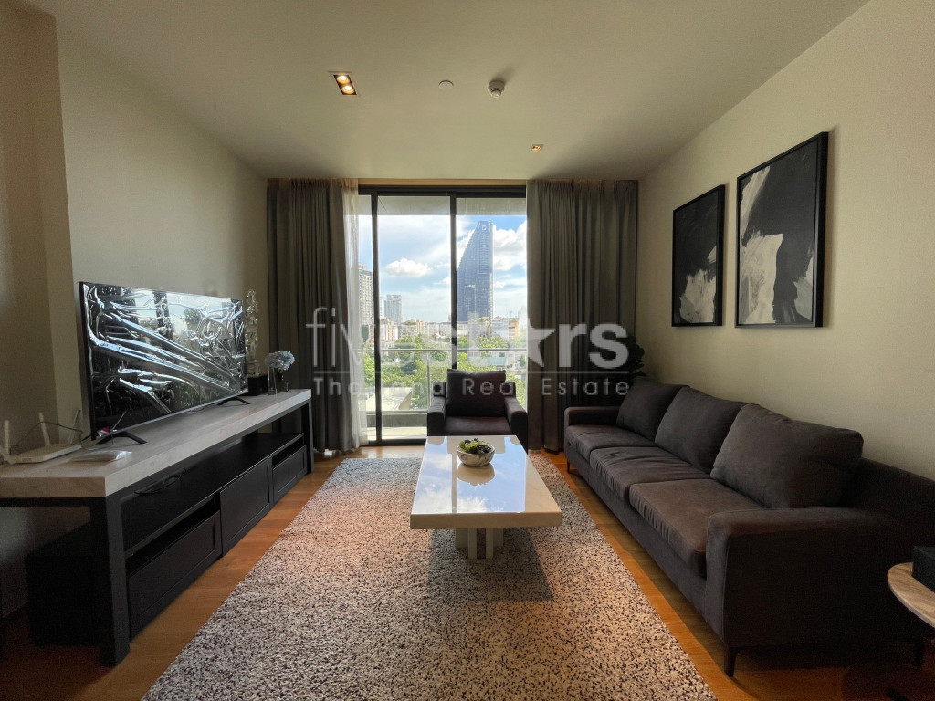Condominium de luxe moderne d'une chambre à vendre à Thonglor