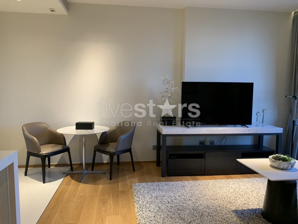 Condominium de luxe moderne d'une chambre à vendre à Thonglor, photo 3