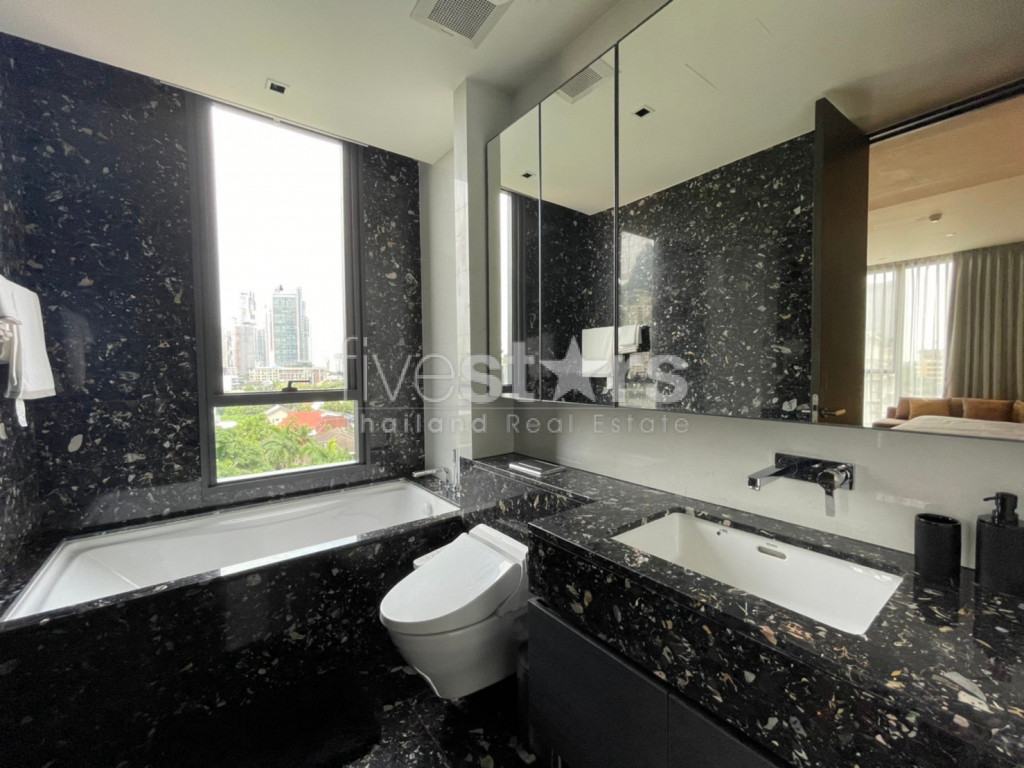 Condominium de luxe moderne d'une chambre à vendre à Thonglor, photo 13