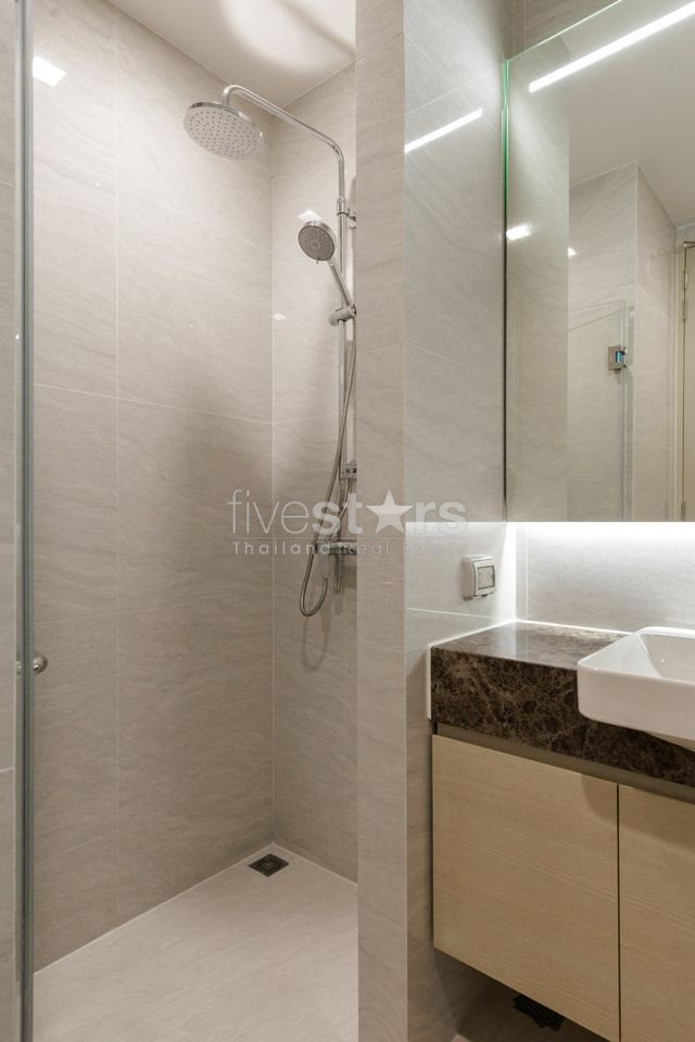 Appartement de luxe de 2 chambres à louer à Phrom Phong, photo 13