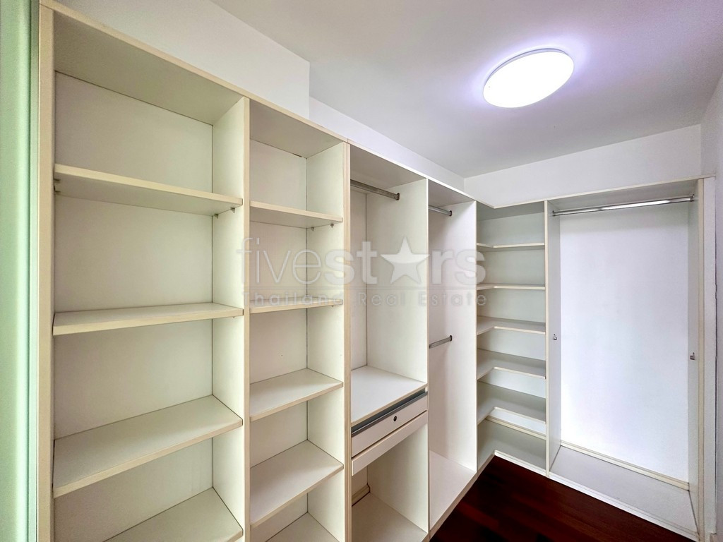 Appartement de 2 chambres à vendre proche BTS Thonglor, photo 11