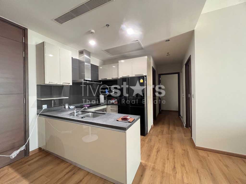Grand Condo 3 Chambres à Vendre à Thonglor, photo 2