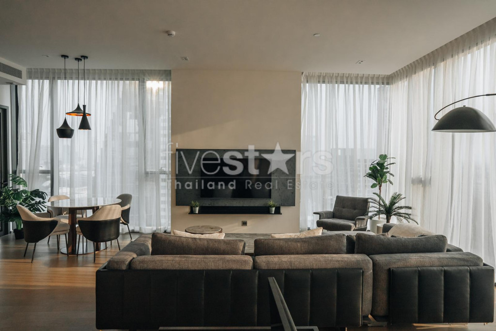 Grand appartement de standing d'une chambre à vendre à 150m du BTS Thonglor, photo 4