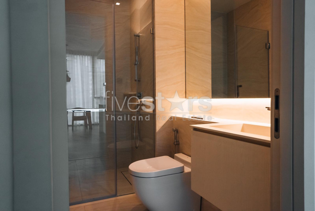 Appartement de standing de 2 chambres à vendre à 150m du BTS Thonglor, photo 15