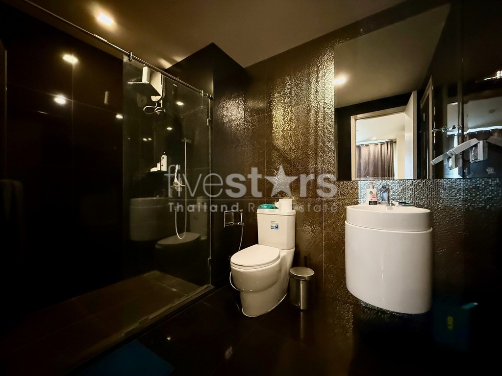 Condo de 2 chambres à vendre près de la station Thong Lo BTS, photo 16