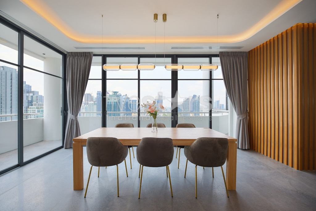 Penthouse de 3 chambres spacieux à vendre quartier Thonglor, photo 3