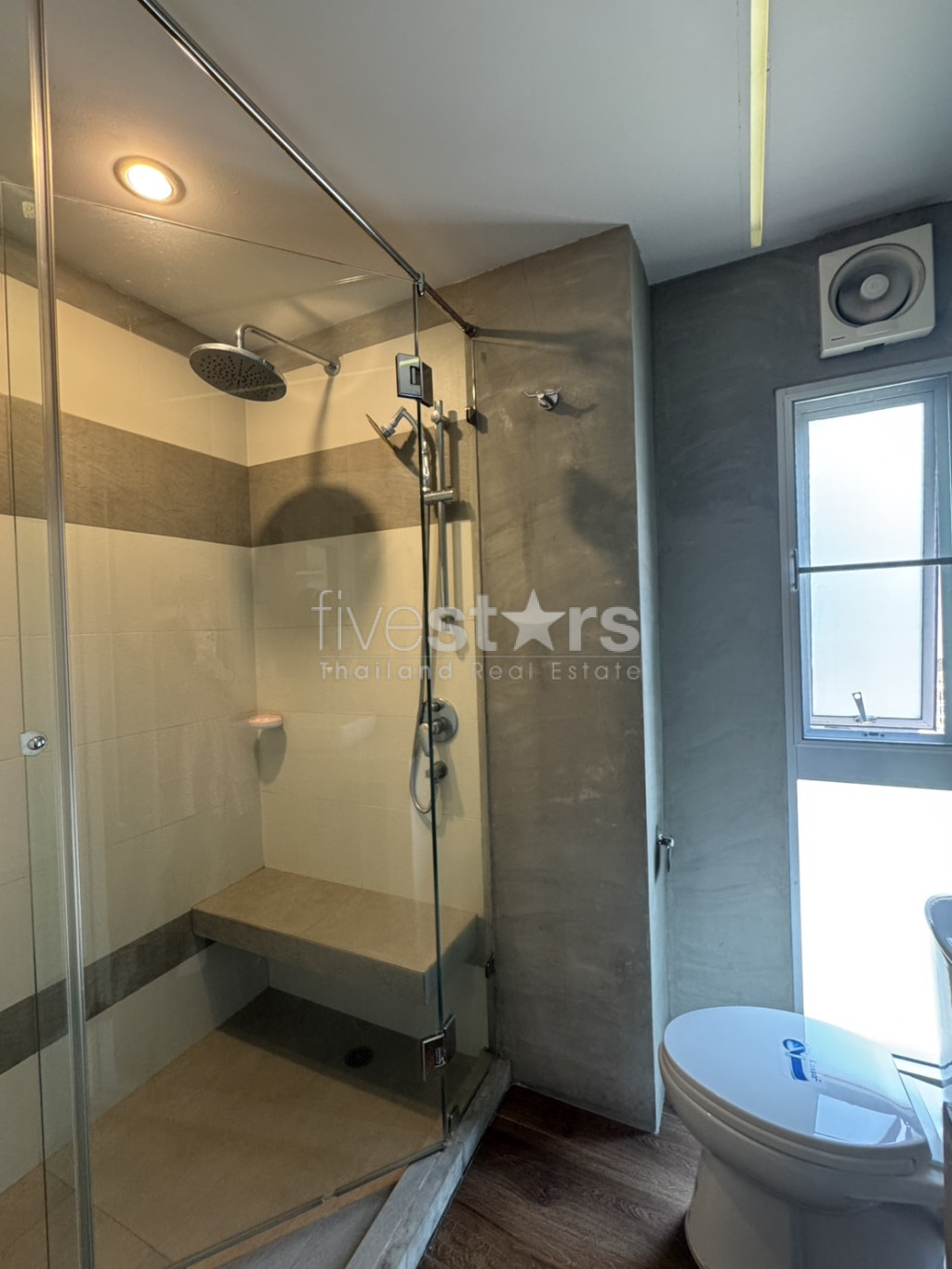 Condo de 2 chambres à louer près de la station de BTS Thong Lo, photo 19