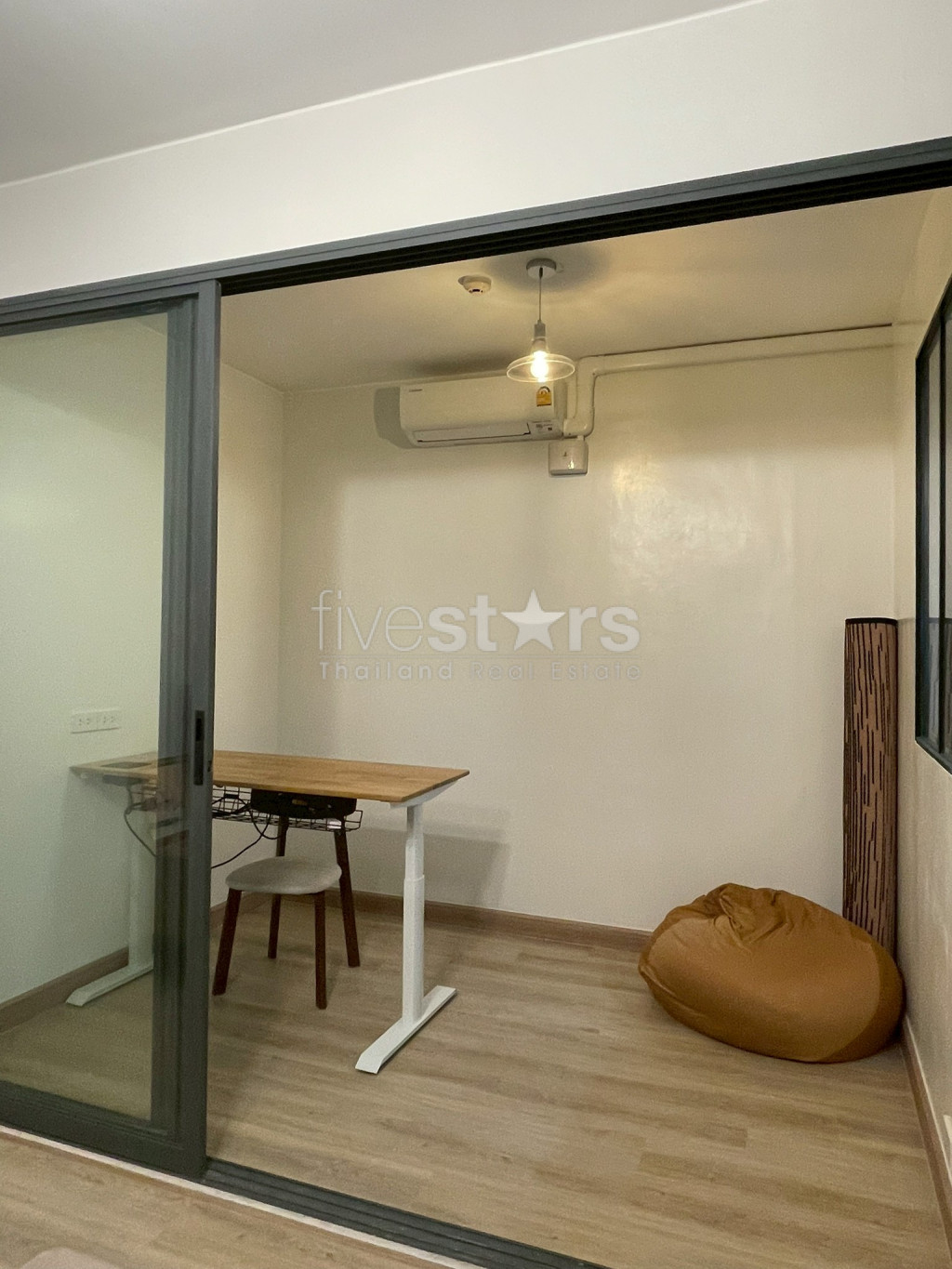Appartement Moderne de 2 Chambres à Louer à Phrom Phong, photo 5