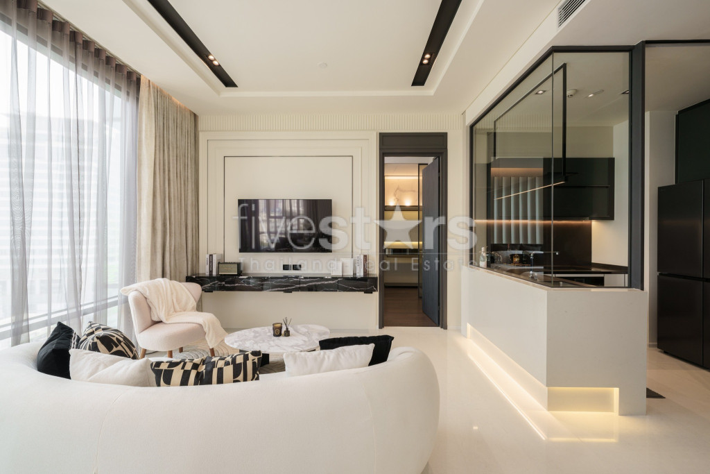 Appartement Moderne et Luxueux de 2 Chambres à Louer à Thonglor, photo 3