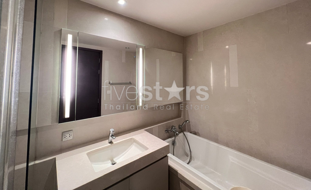 Appartement de 3 chambres Moderne à louer à Thonglor, photo 13