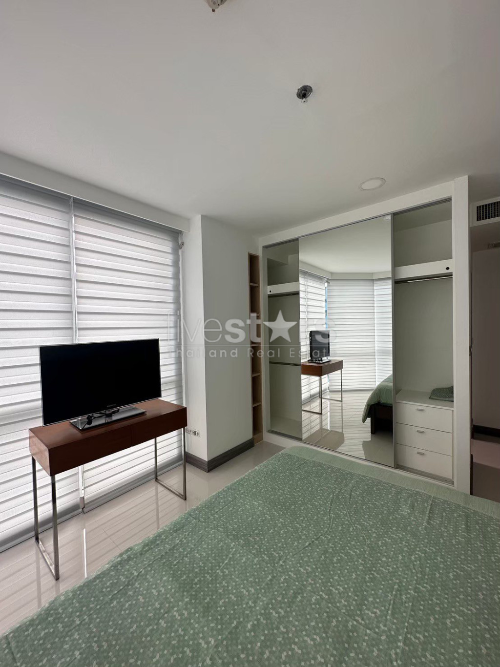 Modern 2-Bedroom Condo for Rent in Thong Lo, photo 10