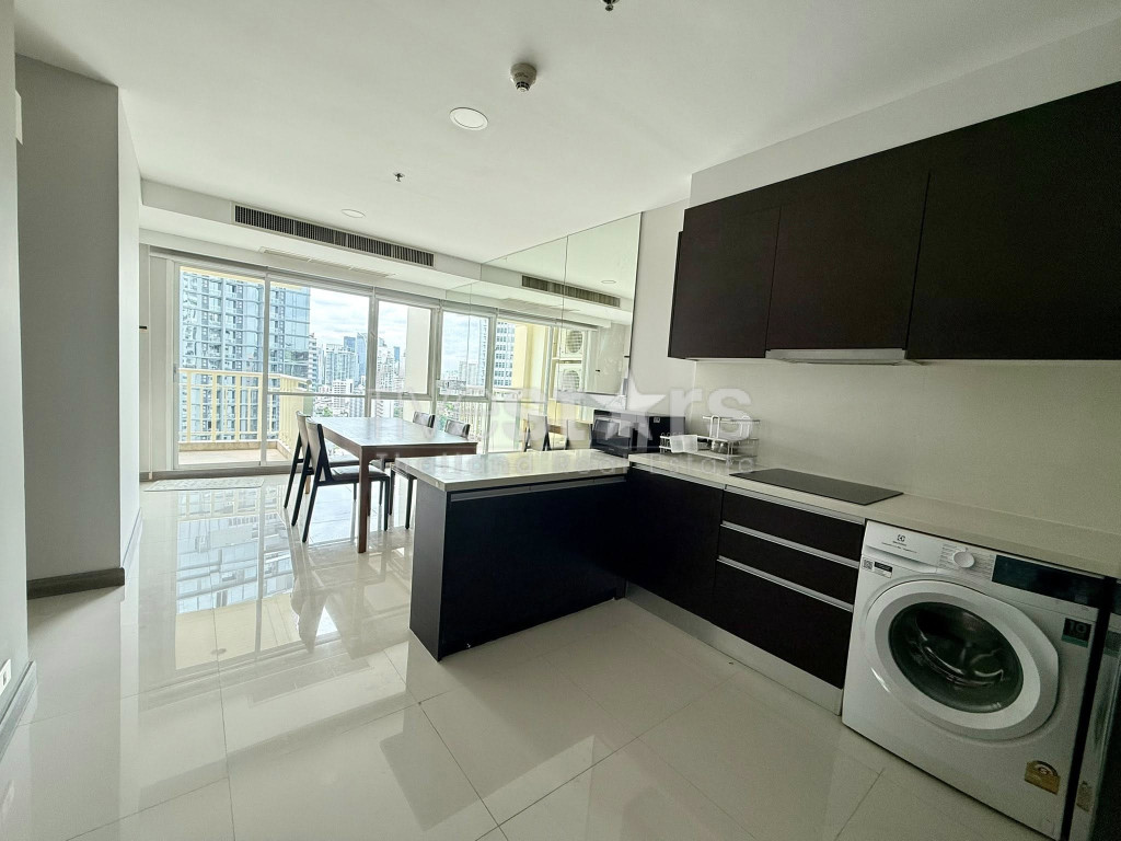 Modern 2-Bedroom Condo for Rent in Thong Lo, photo 3
