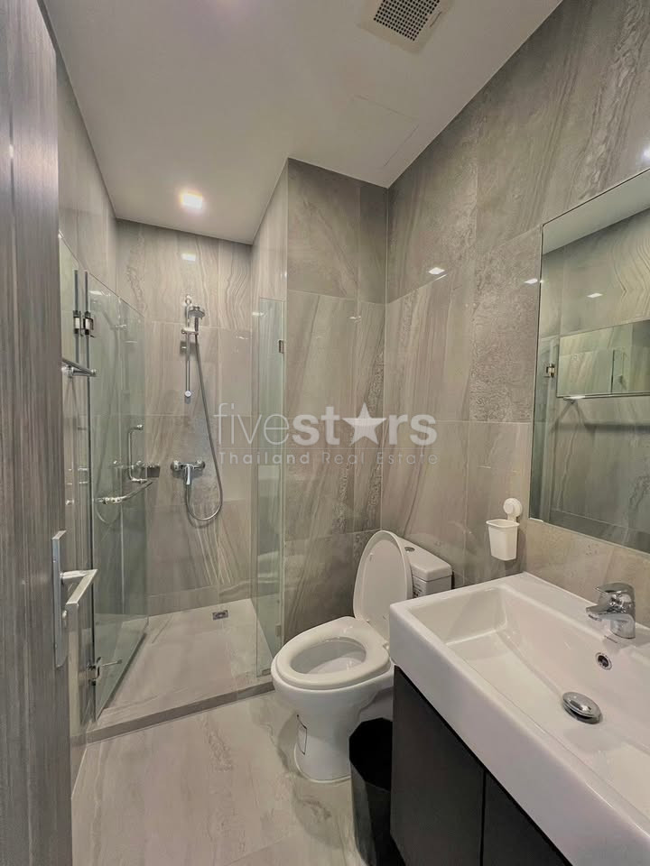 Appartement moderne de 2 chambres à louer au cœur d’Asoke, photo 13