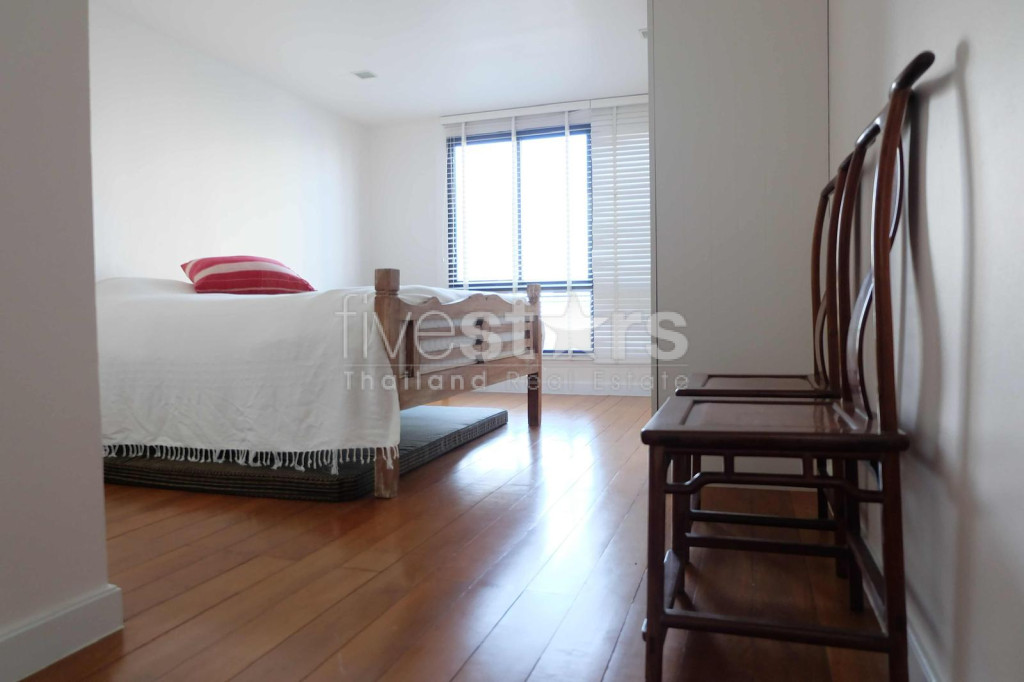 Condo de 2 chambres acceptant les animaux de compagnie à louer sur Phrom Phong, photo 5
