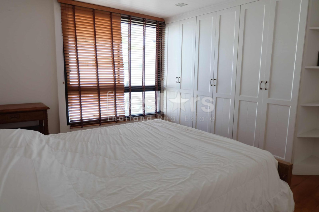 Condo de 2 chambres acceptant les animaux de compagnie à louer sur Phrom Phong, photo 6