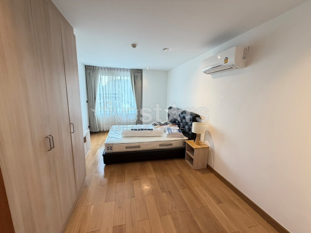 A louer quartier Phrompong appartement moderne avec 2 chambres, photo 5