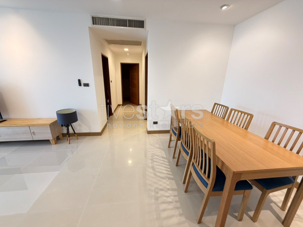A louer quartier Phrompong appartement moderne avec 2 chambres, photo 7