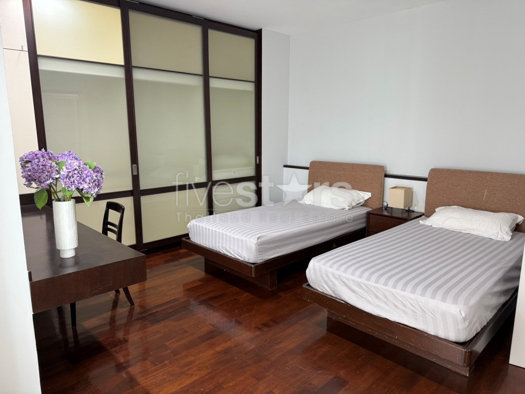 Appartement de 2 chambres à louer dans le quartier de Thonglor, photo 5
