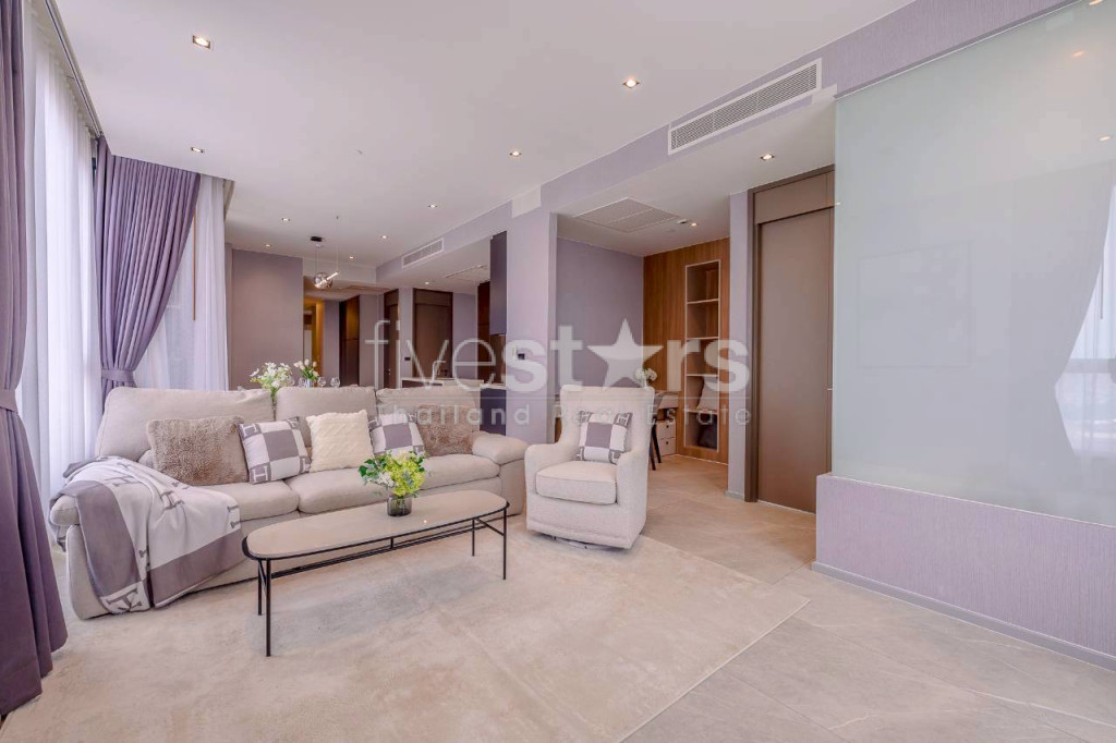 Appartement de luxe de 3 chambres à louer, situé à proximité de la station de BTS Thonglor., photo 2
