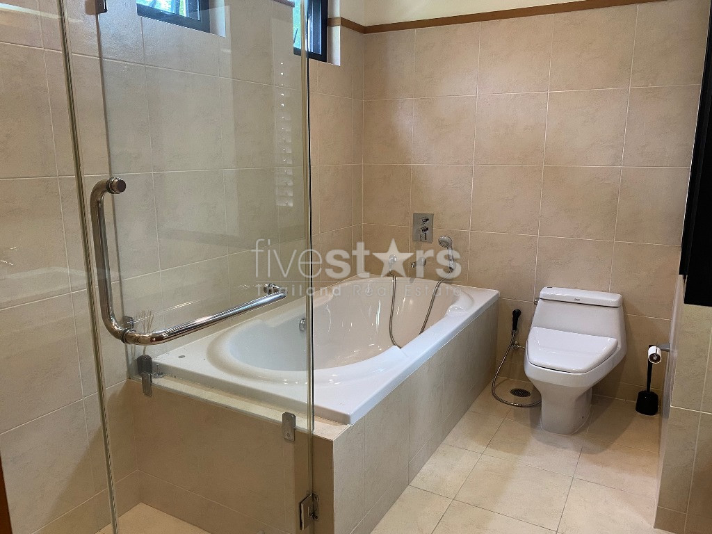 Maison avec 4 chambres et piscine à louer quartier Thonglor, photo 17