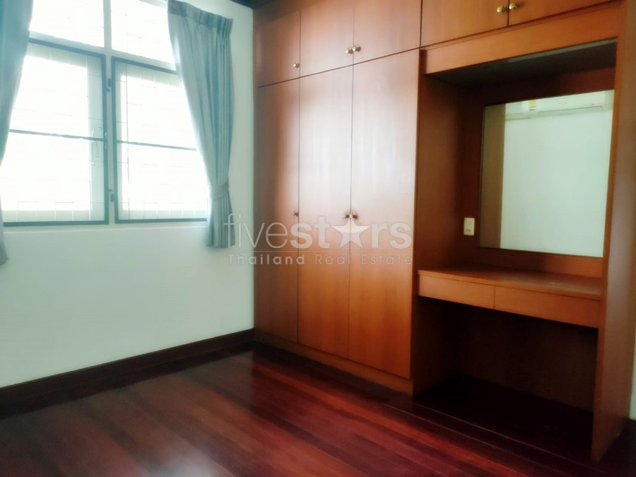 Maison individuelle de 3 chambres acceptant les animaux à louer à Bangkok, photo 16