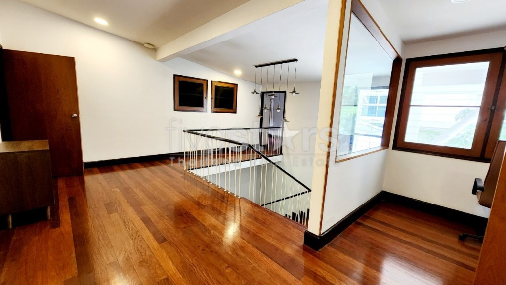 Maison de 3 chambres acceptant les animaux à louer à Phrom Phong, photo 17