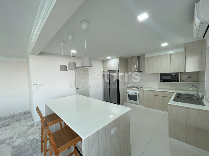Immense condo de 3 chambres à louer à Phrom Phong, photo 14