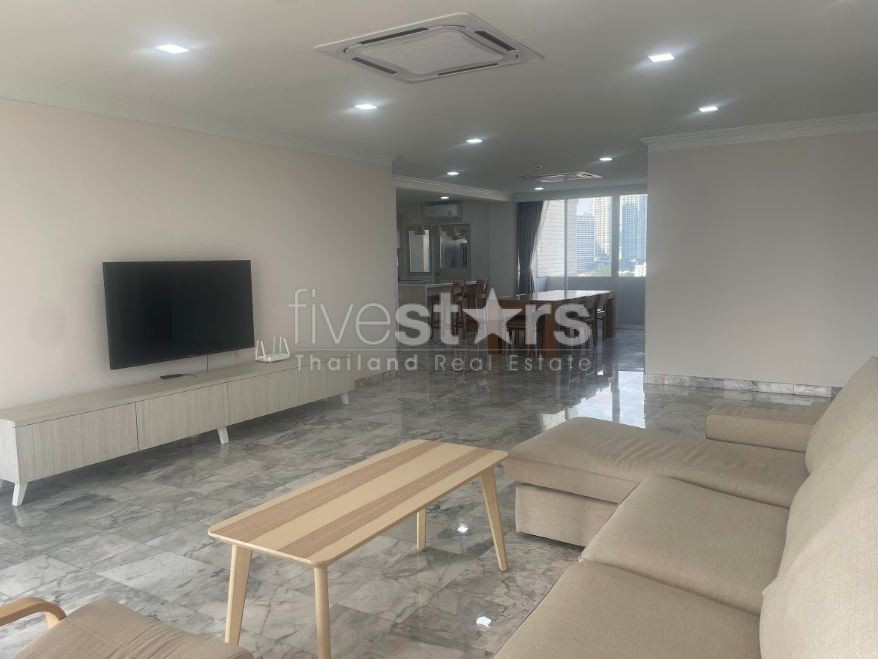 Immense condo de 3 chambres à louer à Phrom Phong, photo 2