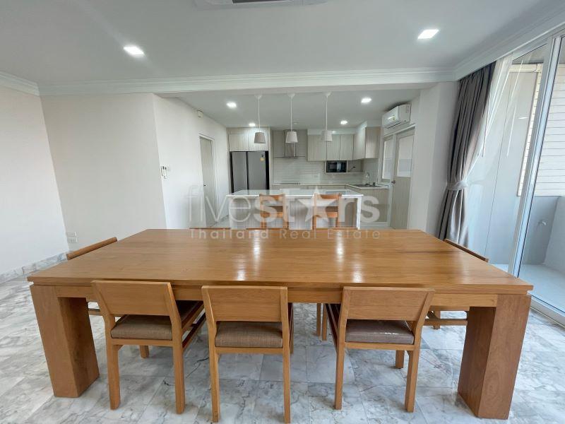 Immense condo de 3 chambres à louer à Phrom Phong, photo 11