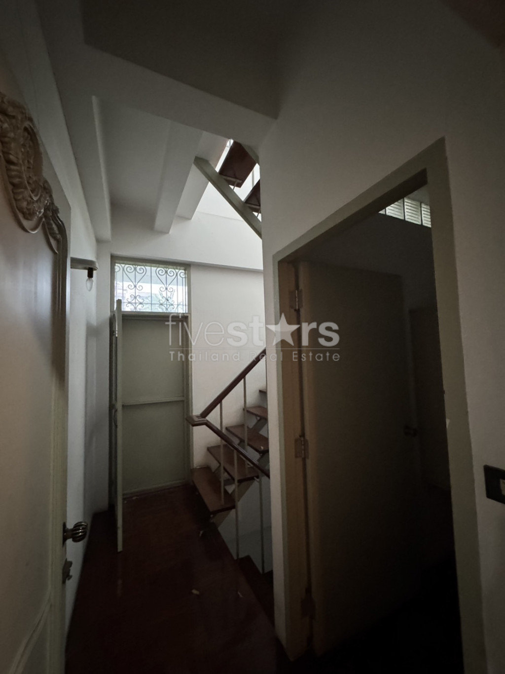 Vintage house 5 bedrooms for rent Thonglor, photo 10