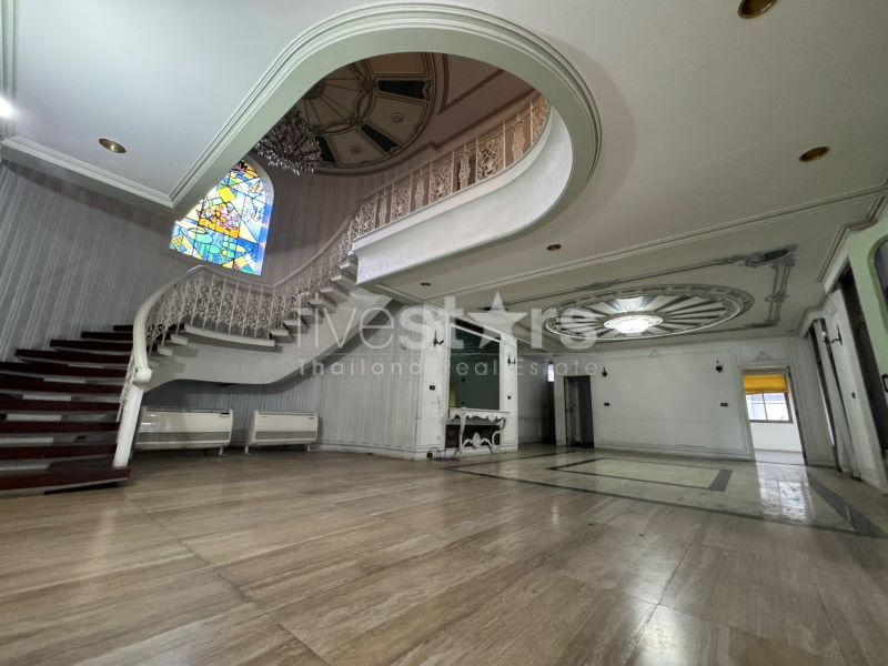 Vintage house 5 bedrooms for rent Thonglor, photo 5