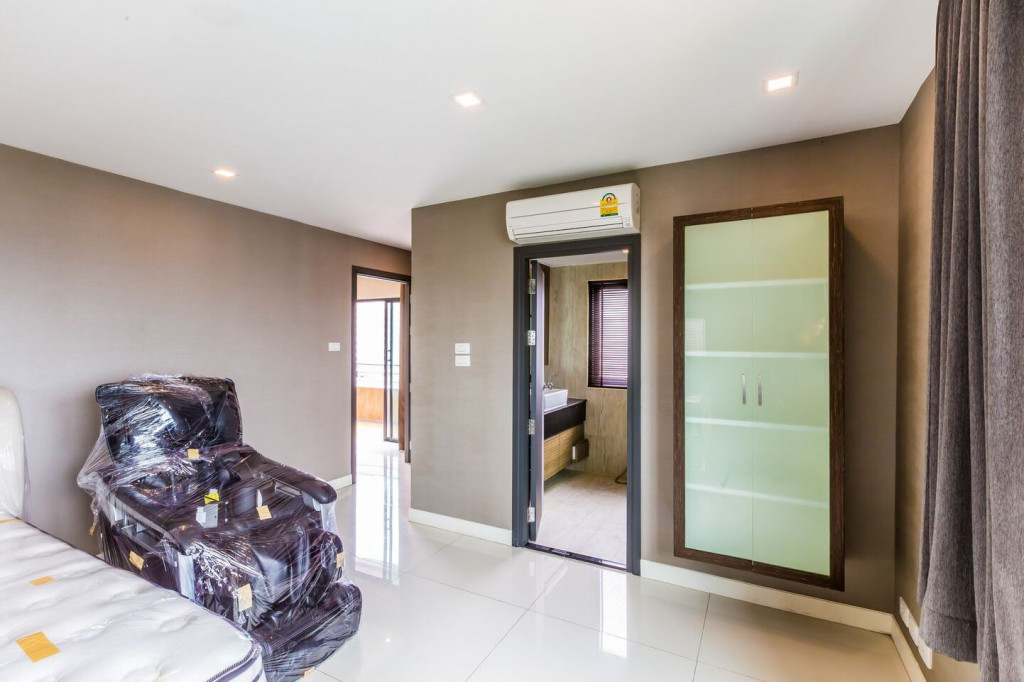 Appartement 2-chambres situé en haut étage dans le quartier de Thonglor, photo 9