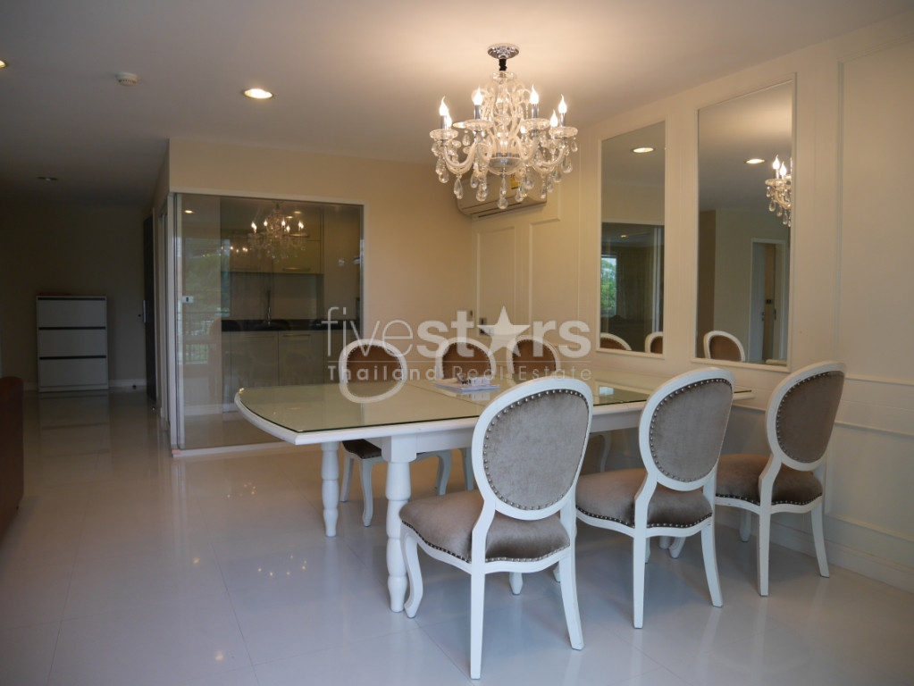 Condo de 3 chambres à côté du parc Benchasiri à louer, photo 5