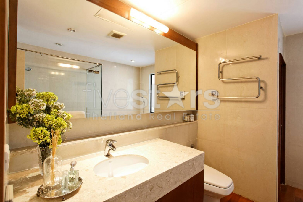 Duplex de 3 chambres à louer près du BTS Phrom Phong, photo 16