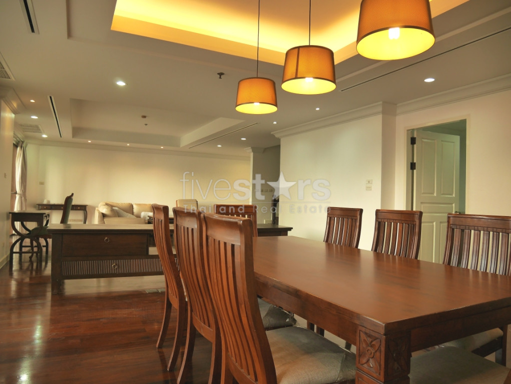 Immense condo de 4 chambres en duplex avec piscine privée à Phrom Phong, photo 6