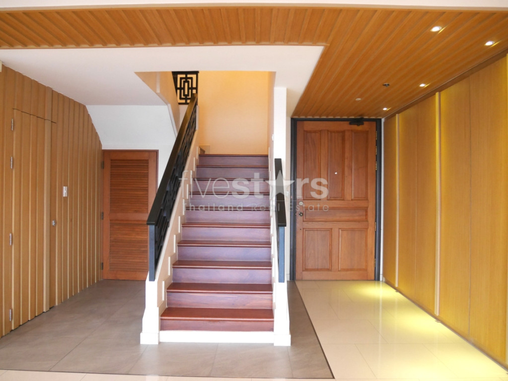magnifique condo de 3 chambres en duplex avec piscine privée à proximité de Emporium, photo 8