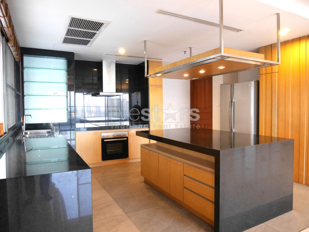 magnifique condo de 3 chambres en duplex avec piscine privée à proximité de Emporium, photo 4