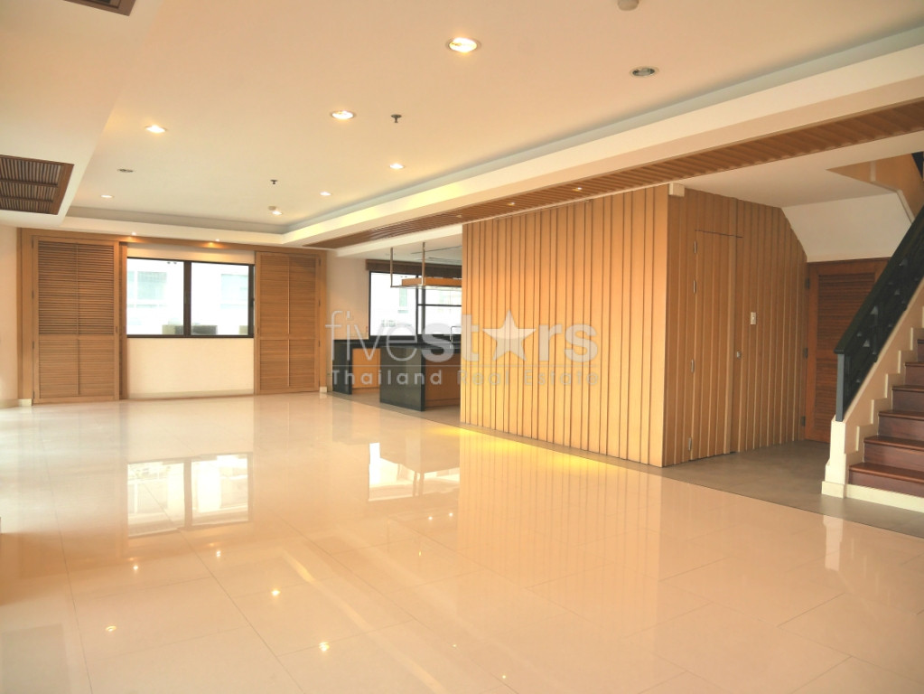 magnifique condo de 3 chambres en duplex avec piscine privée à proximité de Emporium, photo 9